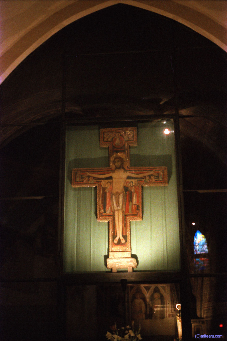 アッシジの写真・聖フランシスコに話しかけた十字架板絵