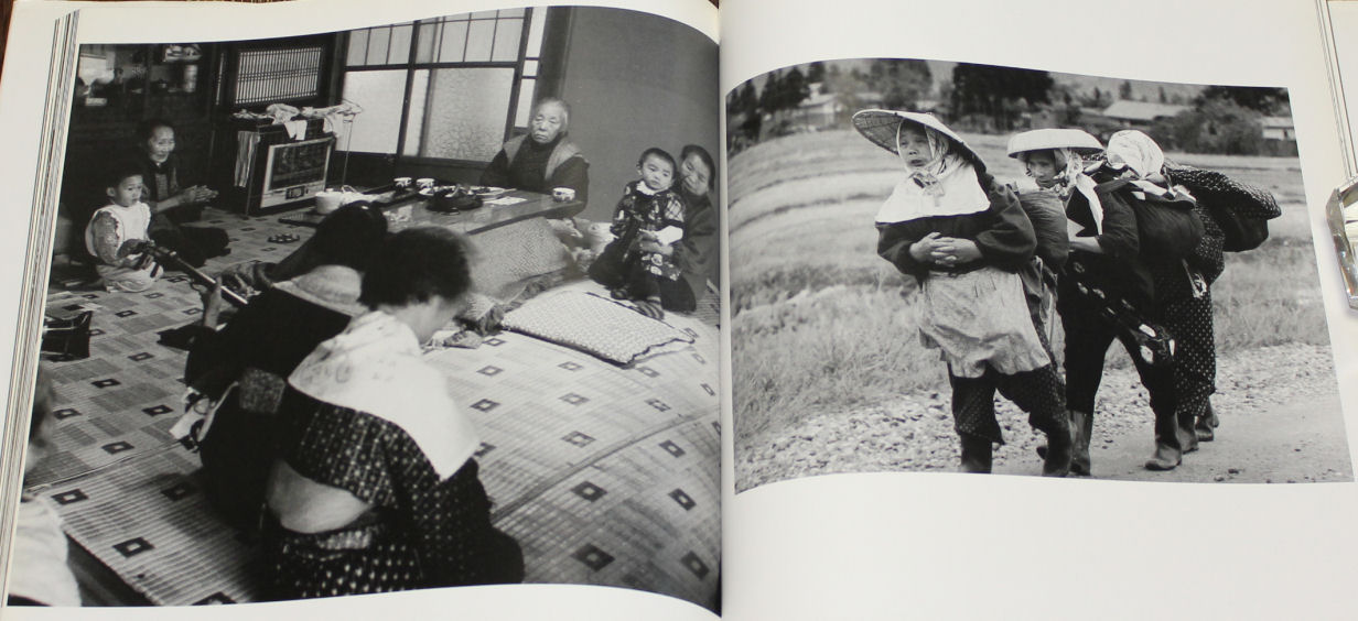 瞽女（ごぜ） 盲目の旅芸人 安達浩写真集」安達浩著 京都書院
